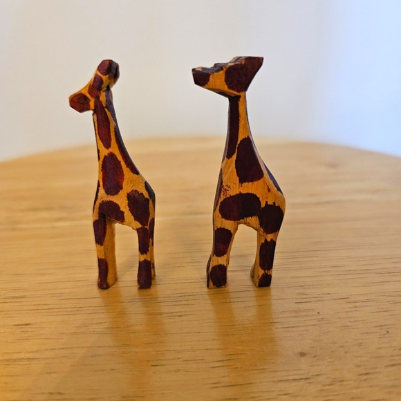 Giraffe Wooden Lot of 2 - Picture 2 of 5